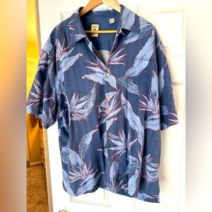 Men’s xxl Hawaiian shirt.